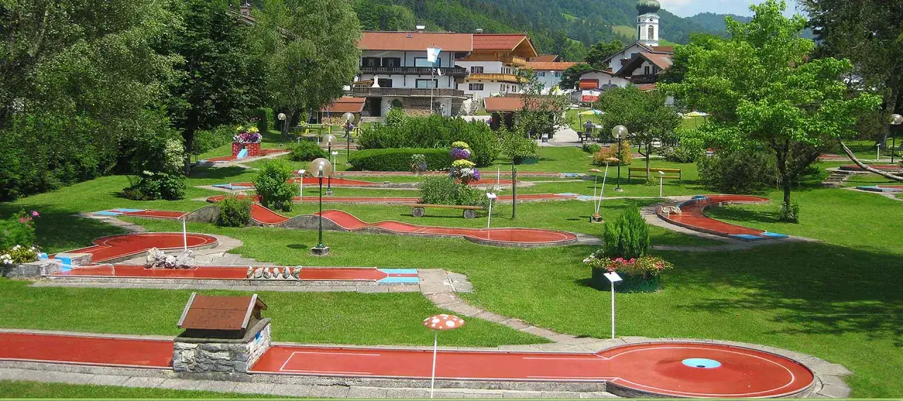 Minigolf Wiehlpark - Dein Guide für den perfekten Ausflug